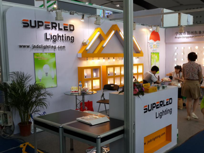 SuperLED-In-2014-Guangzhou-Lighting-fair1
