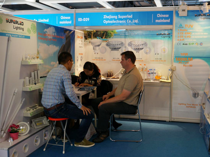 SuperLED-In-2014-Guangzhou-Lighting-fair2